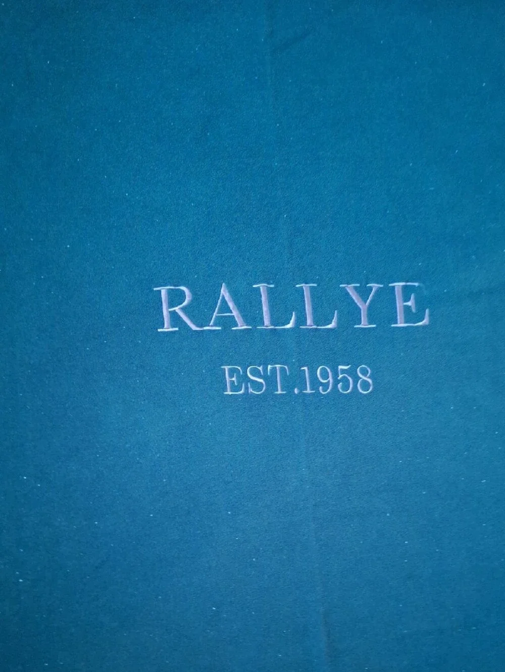 Rallye Motor Promo Throw Blanket